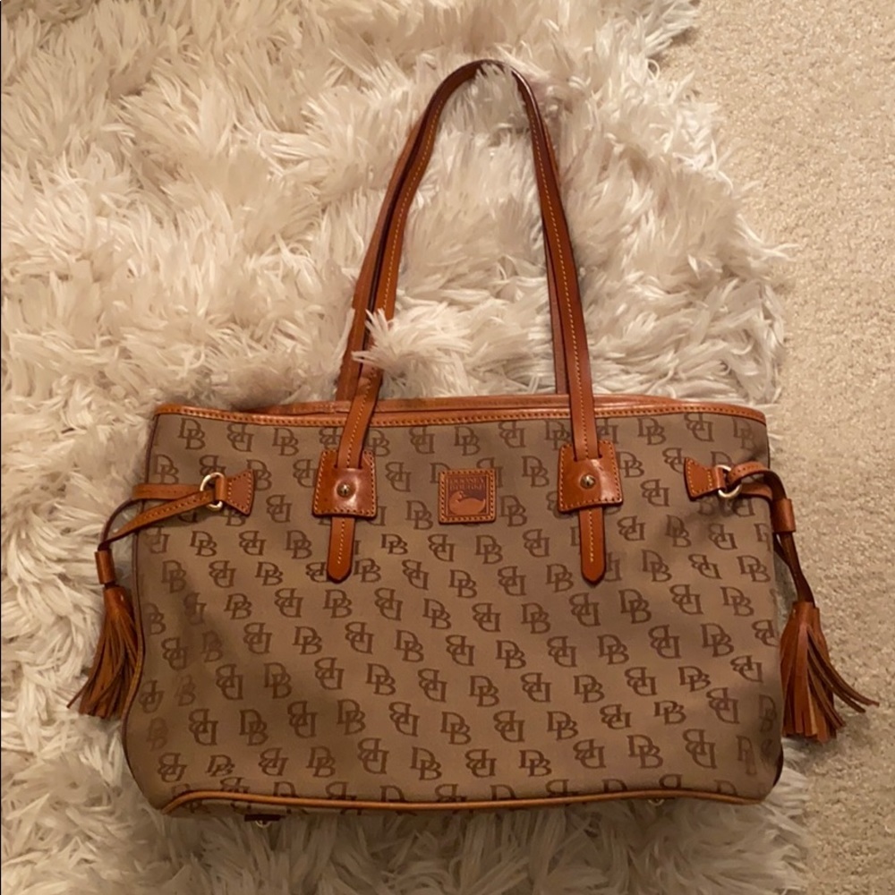 Dooney & Bourke Purse